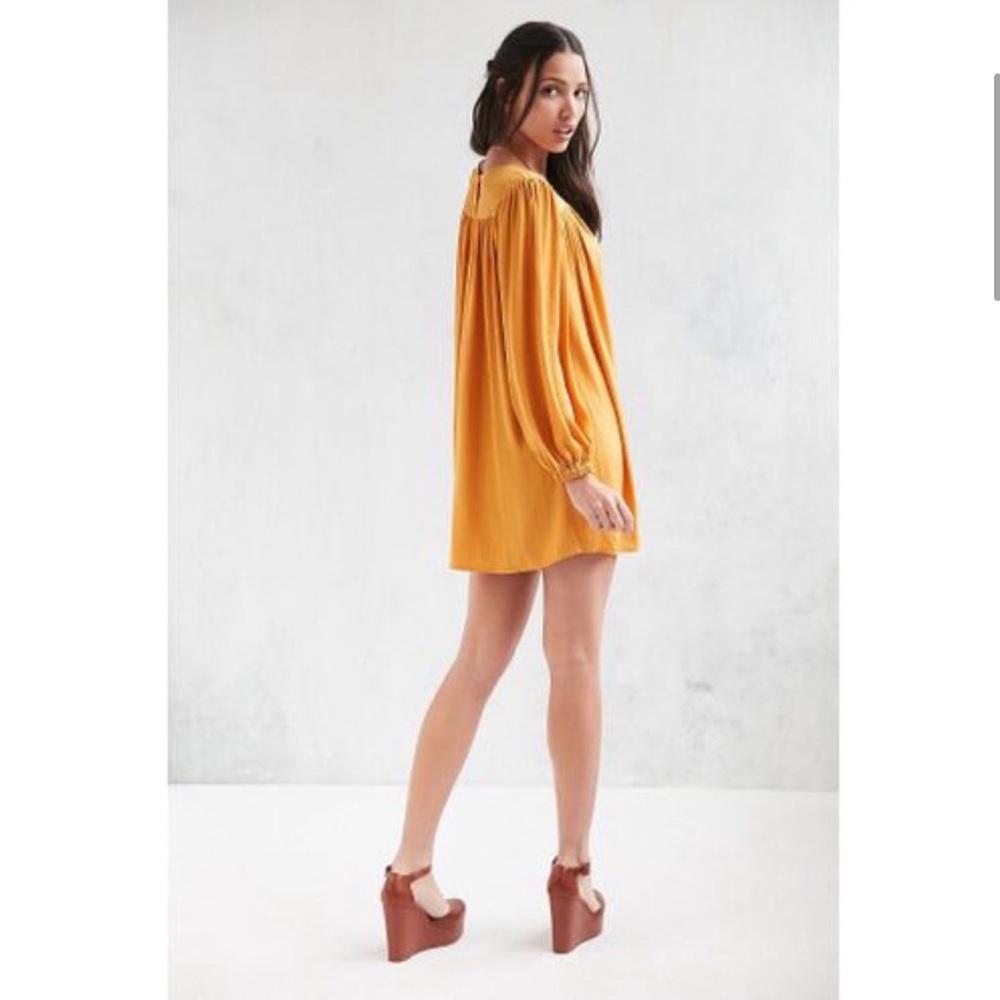 Urban Outfitters Dress - Picture 4 of 8